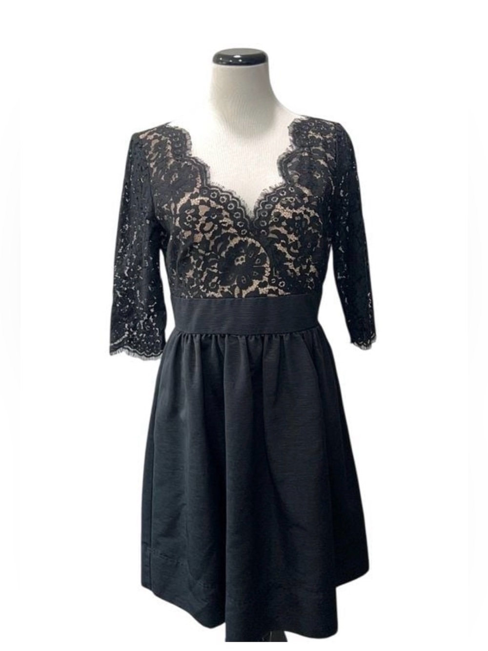 Eliza J Black Lace V-Neck Fit And Flare Cocktail Dress Pockets Size 12 Black